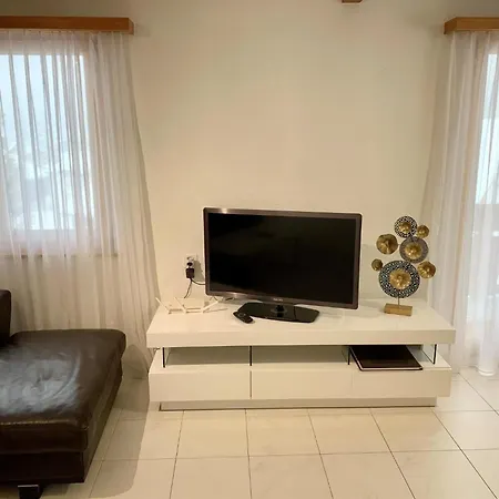 Bergroeschen Appartement-fewo 6-bettwohnung By Interhome